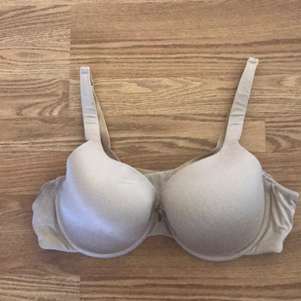 Cacique T-Shirt Bra - Size 44C